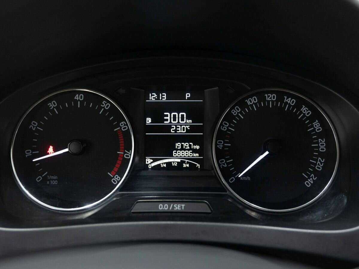 Skoda Rapid 2017 года с пробегом. Фото: #16