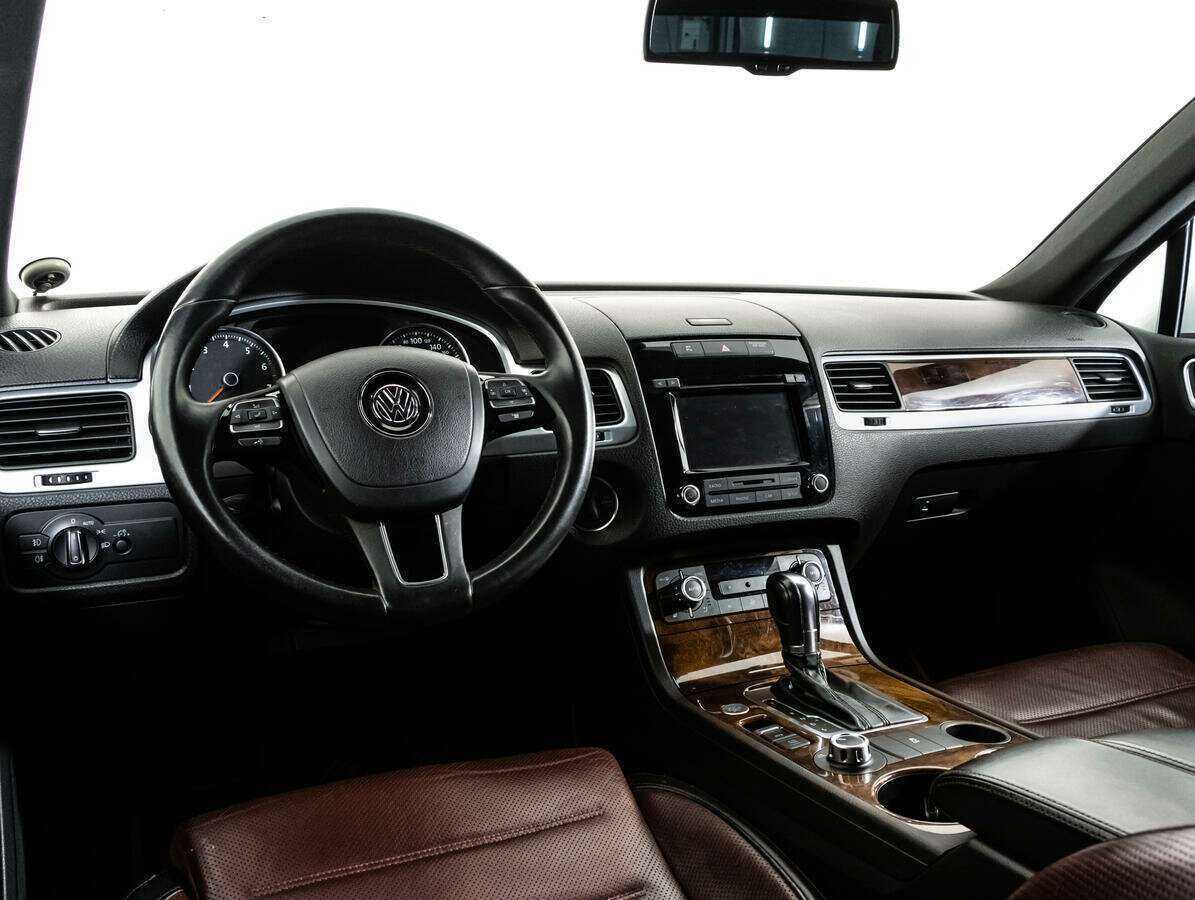 Volkswagen Touareg 2012 года с пробегом. Фото: #8