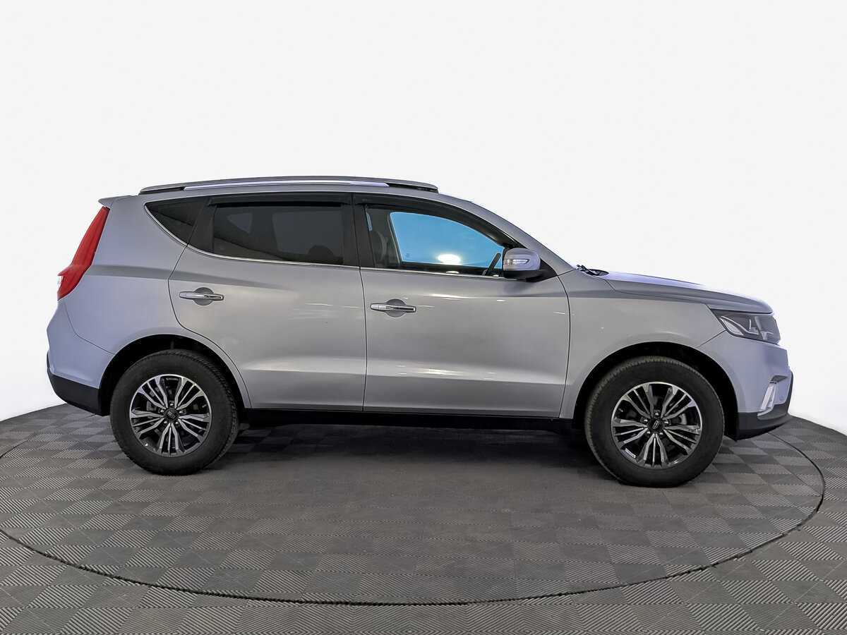 Geely Emgrand X7 2020 года с пробегом. Фото: #3