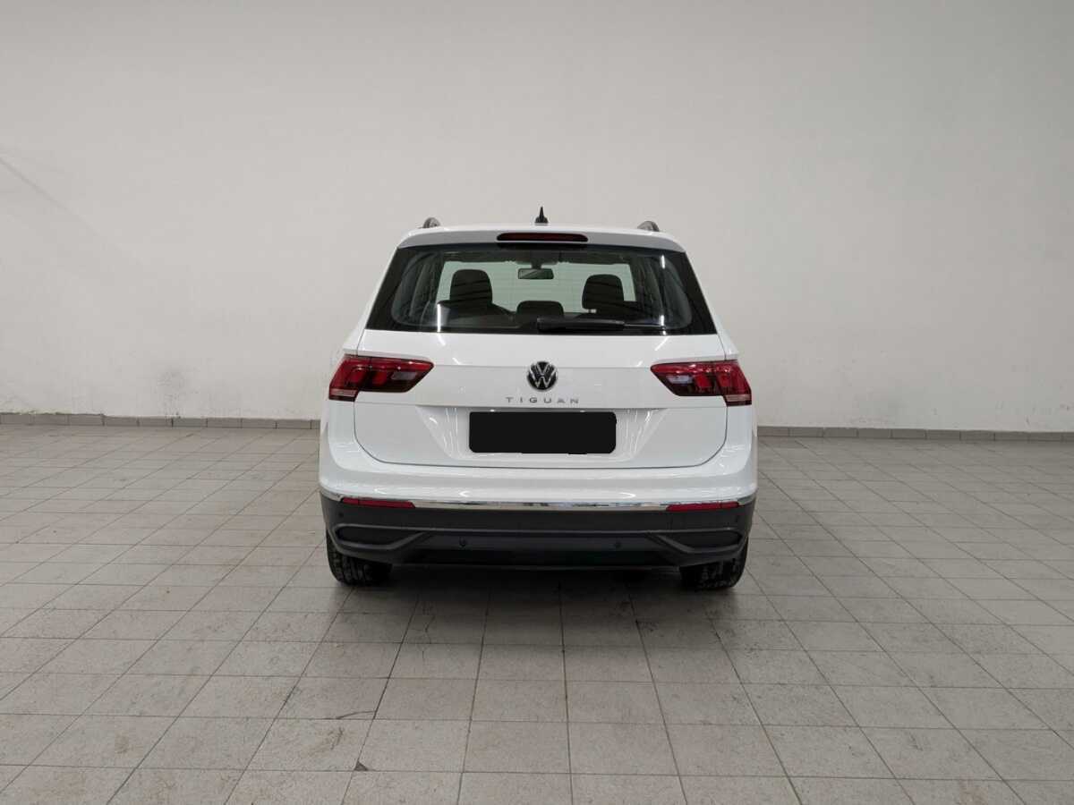 Volkswagen Tiguan 2021 года с пробегом. Фото: #5