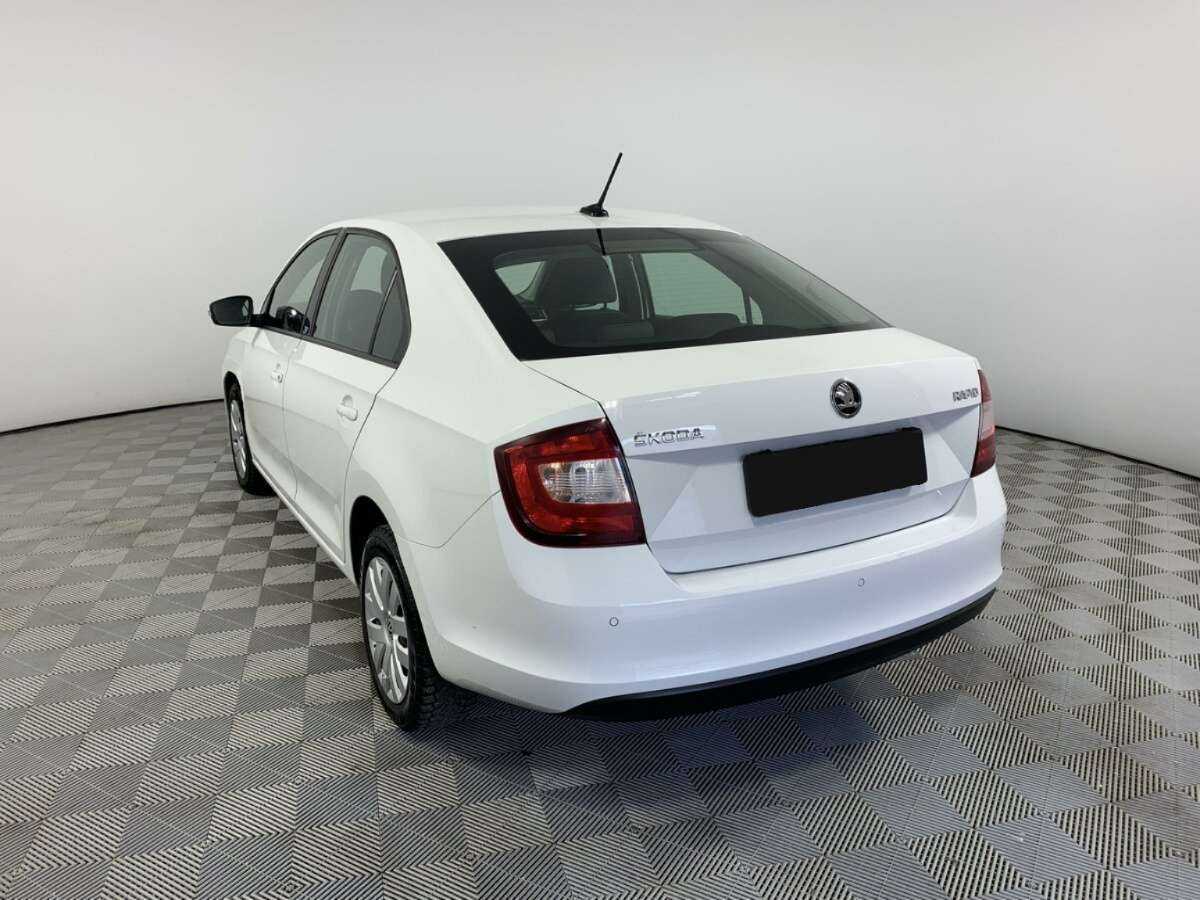 Skoda Rapid 2019 года с пробегом. Фото: #6