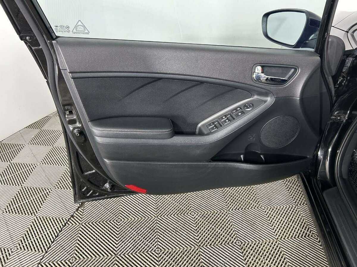 Kia Cerato 2014 года с пробегом. Фото: #7