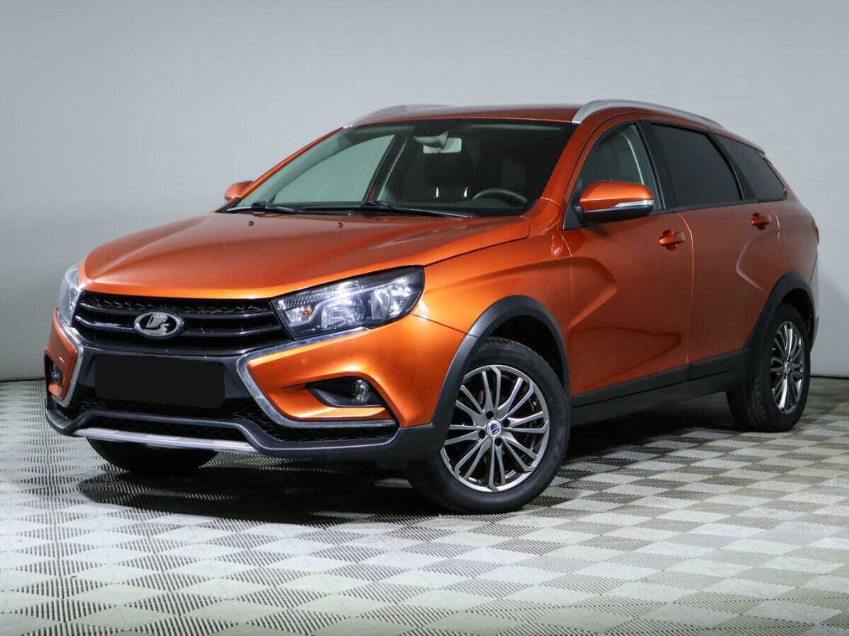 Lada (ВАЗ) Vesta 2018 года с пробегом. Посмотреть фото