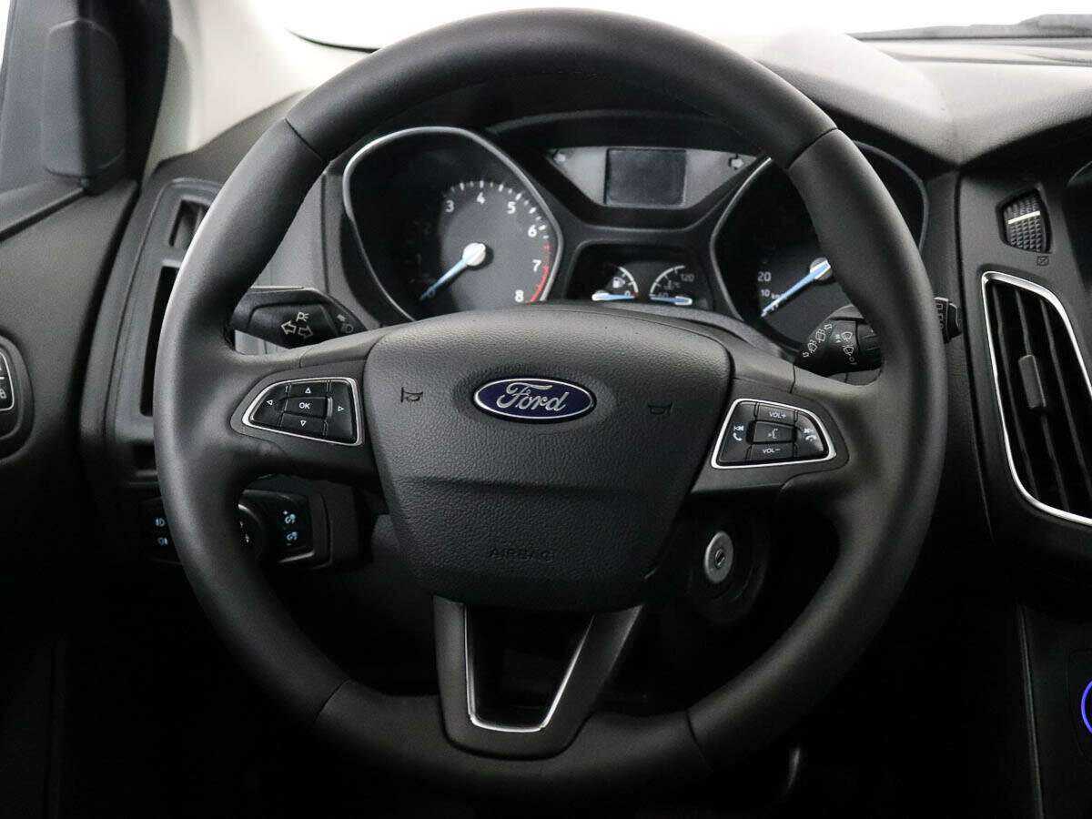 Ford Focus 2017 года с пробегом. Фото: #12