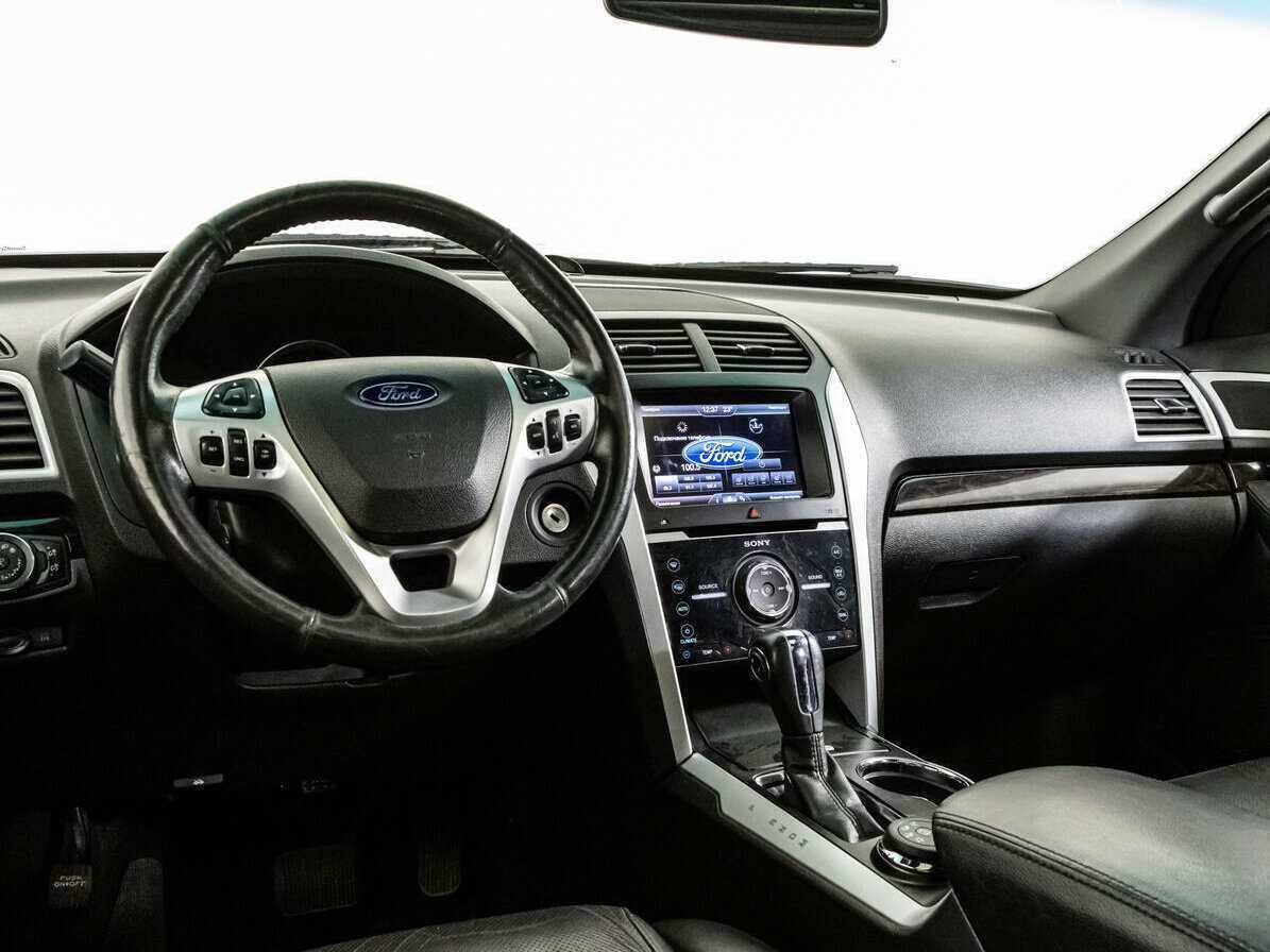 Ford Explorer 2014 года с пробегом. Фото: #10