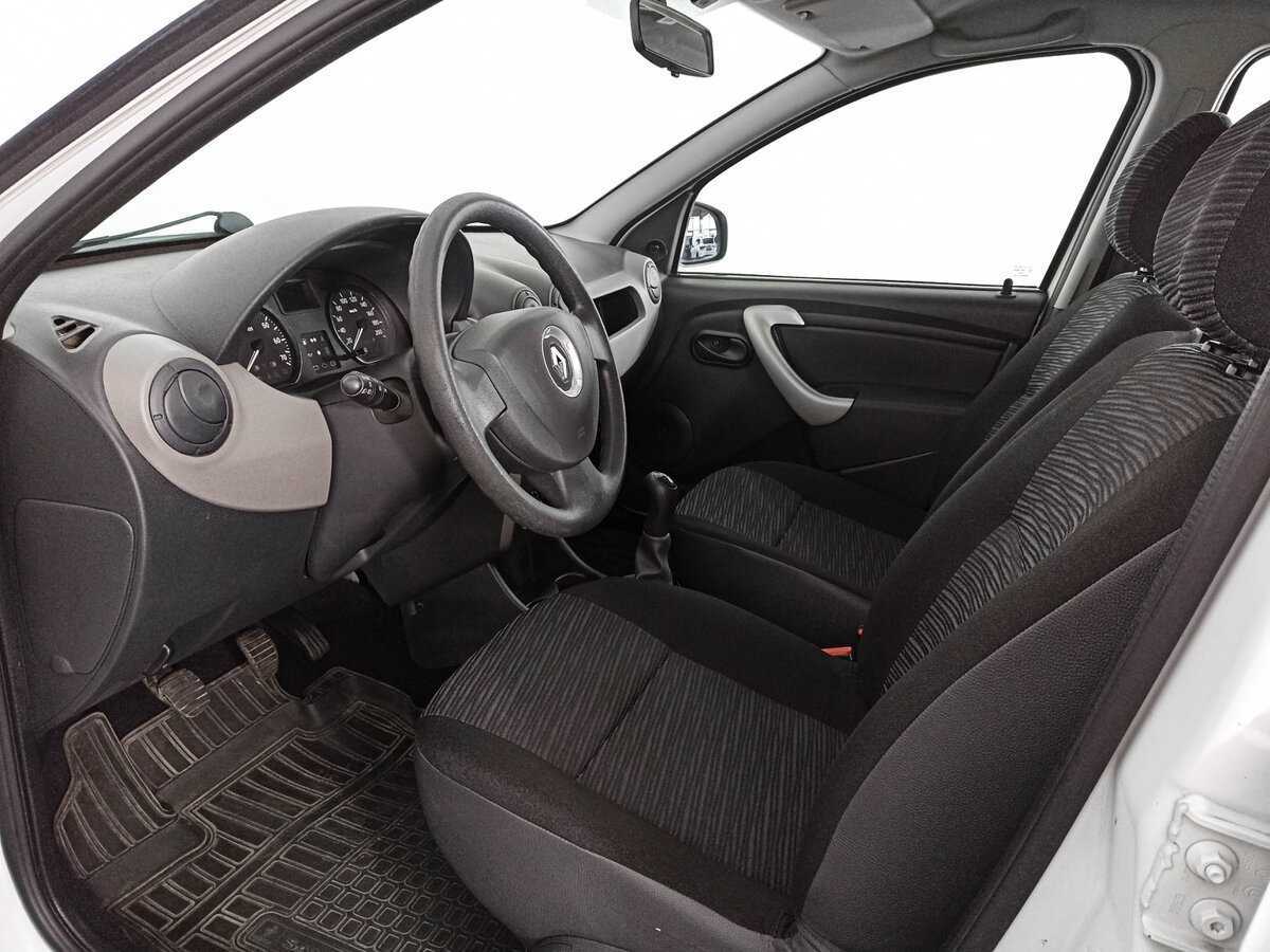 Renault Sandero 2014 года с пробегом. Фото: #12