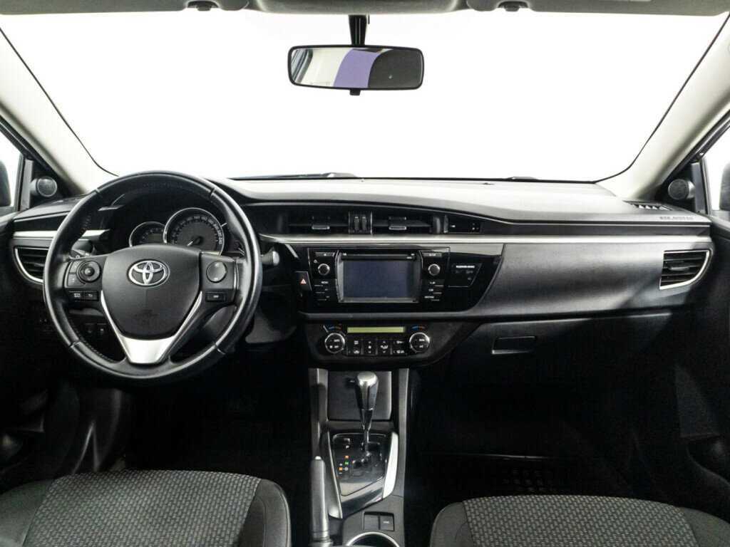 Toyota Corolla 2014 года с пробегом. Фото: #12