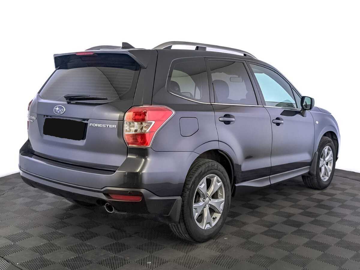 Subaru Forester 2015 года с пробегом. Фото: #4