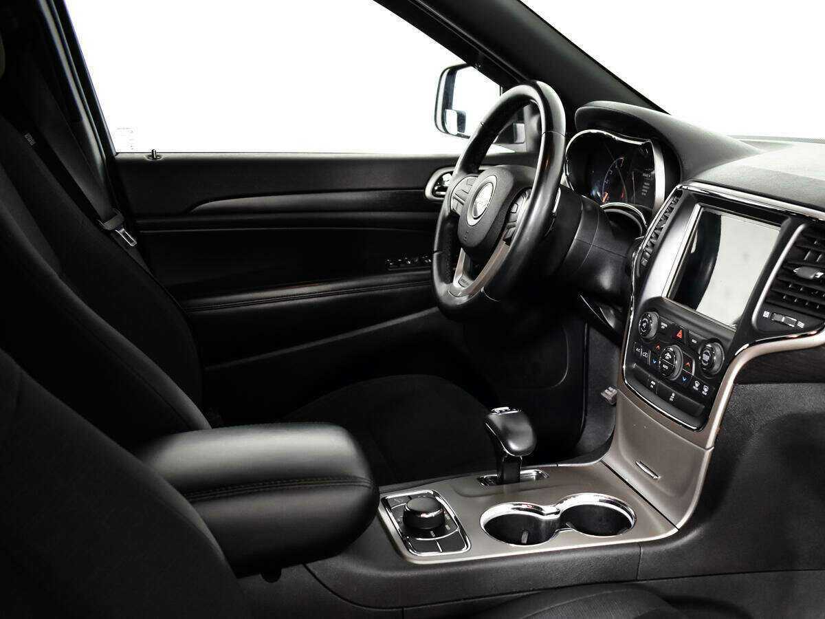 Jeep Grand Cherokee 2013 года с пробегом. Фото: #8