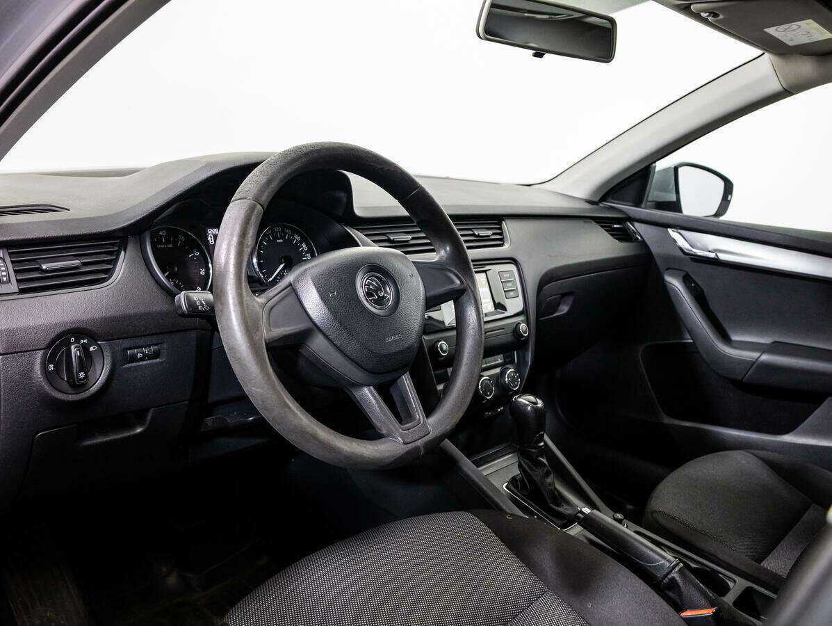 Skoda Octavia 2015 года с пробегом. Фото: #10