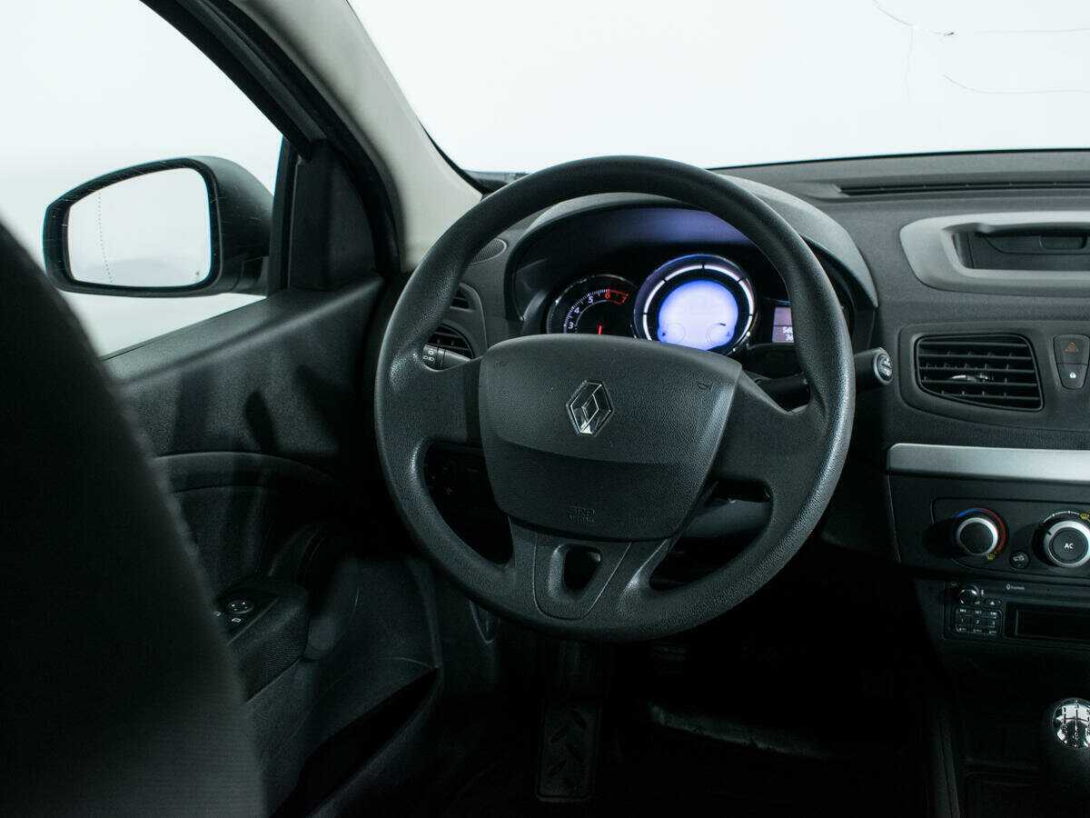 Renault Fluence 2013 года с пробегом. Фото: #11