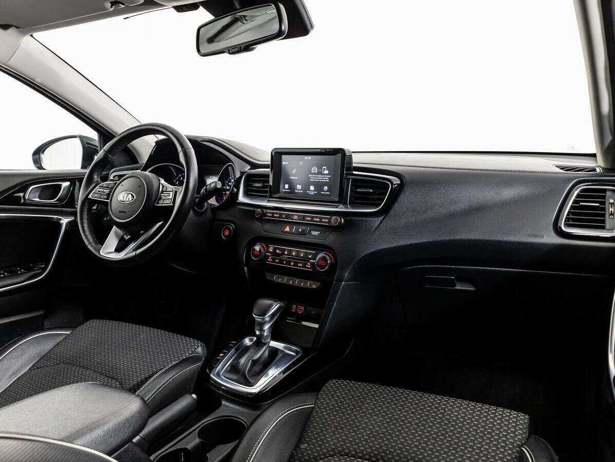 Kia Ceed 2018 года с пробегом. Фото: #8