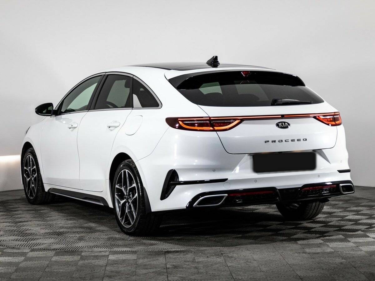 Kia Proceed 2021 года с пробегом. Фото: #8