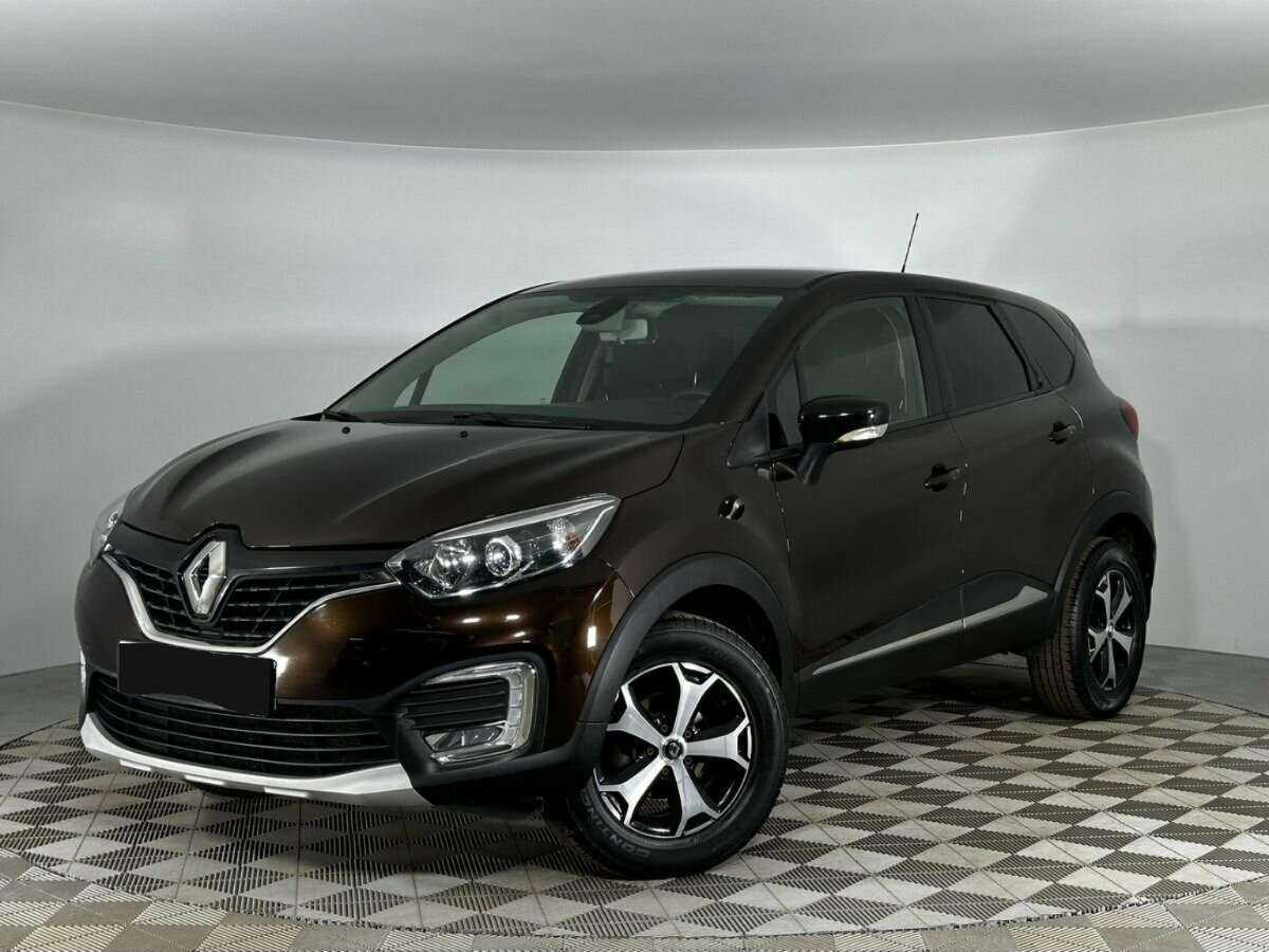 Renault Kaptur 2017 года с пробегом. Посмотреть фото