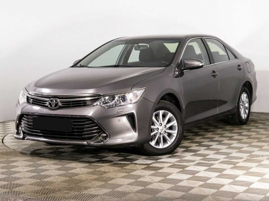 Toyota Camry 2015 года с пробегом. Фото: #0
