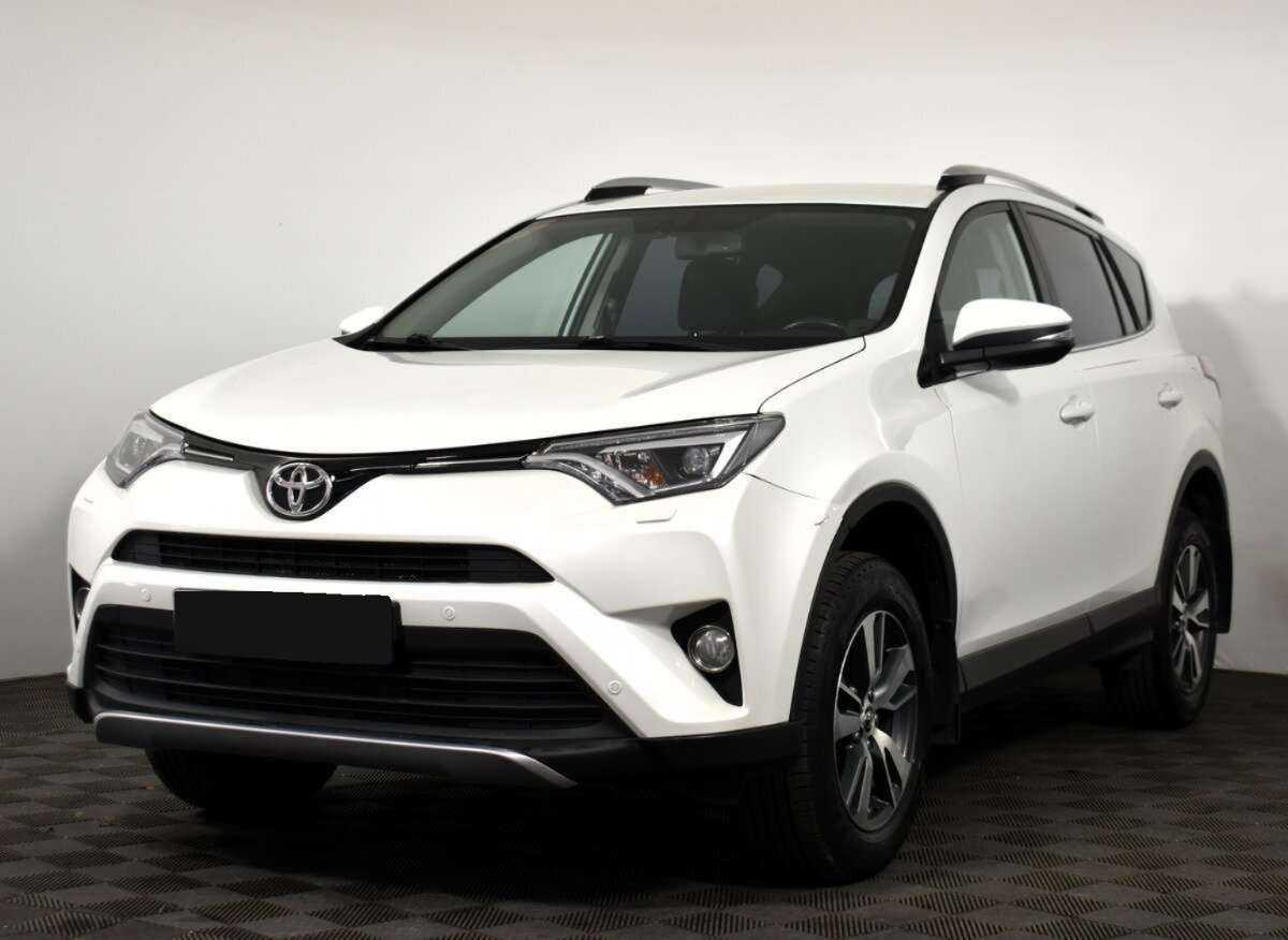 Toyota RAV4 2019 года с пробегом. Посмотреть фото