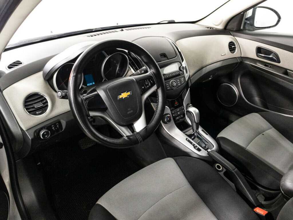 Chevrolet Cruze 2012 года с пробегом. Фото: #10