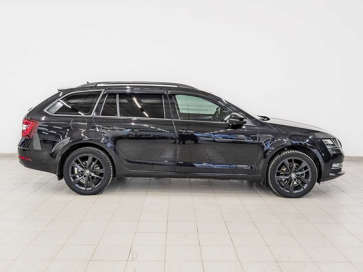 Skoda Octavia 2019 года с пробегом. Фото: #3