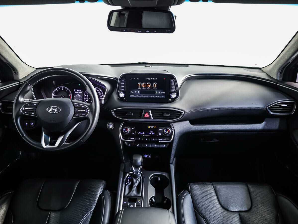 Hyundai Santa Fe 2018 года с пробегом. Фото: #8