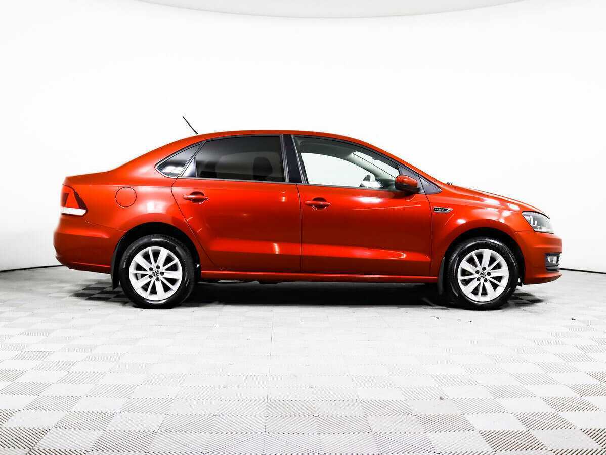 Volkswagen Polo 2015 года с пробегом. Фото: #3