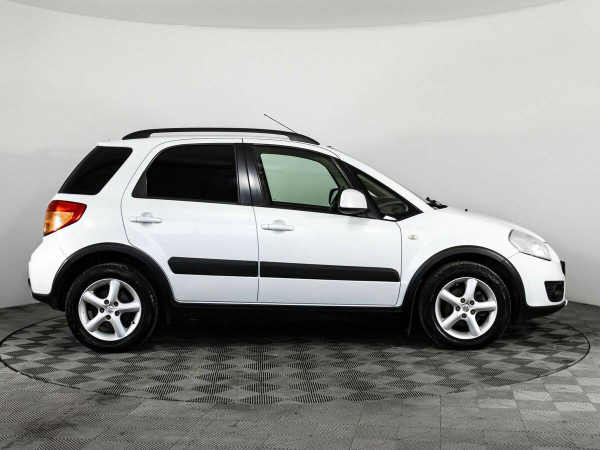 Suzuki SX4 2012 года с пробегом. Фото: #3