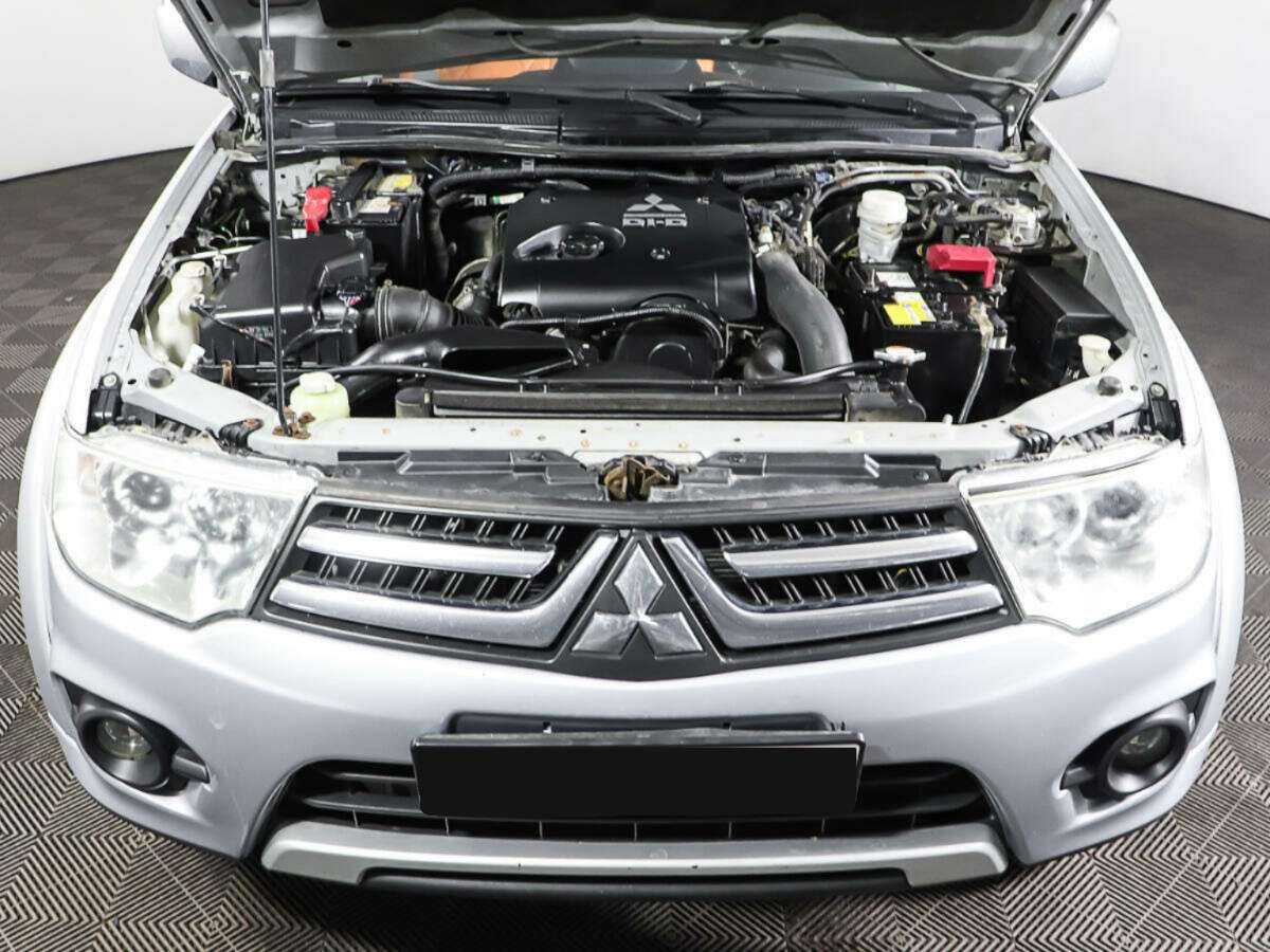 Mitsubishi Pajero Sport 2014 года с пробегом. Фото: #8