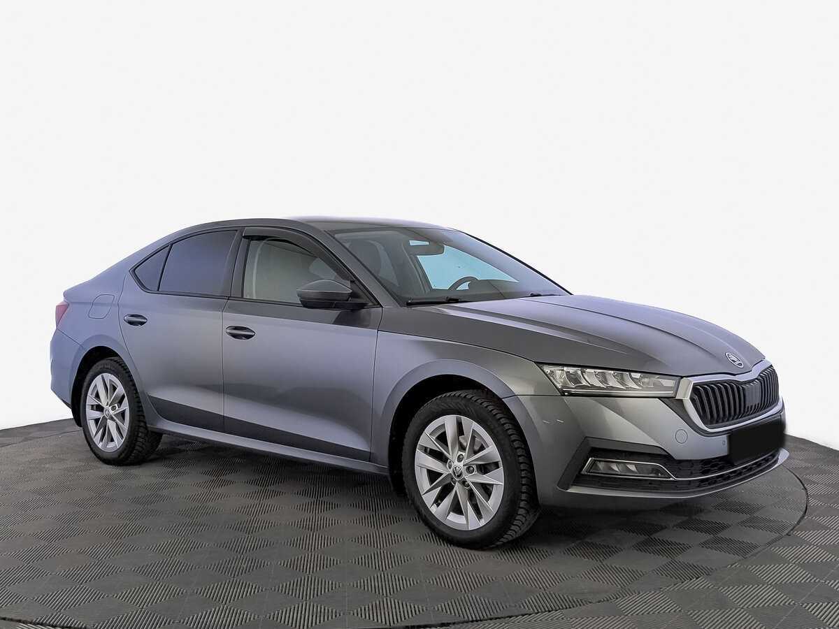 Skoda Octavia 2021 года с пробегом. Фото: #2