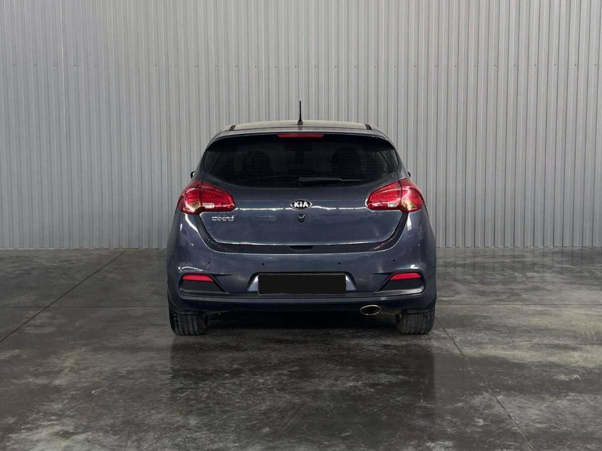 Kia Ceed 2013 года с пробегом. Фото: #5
