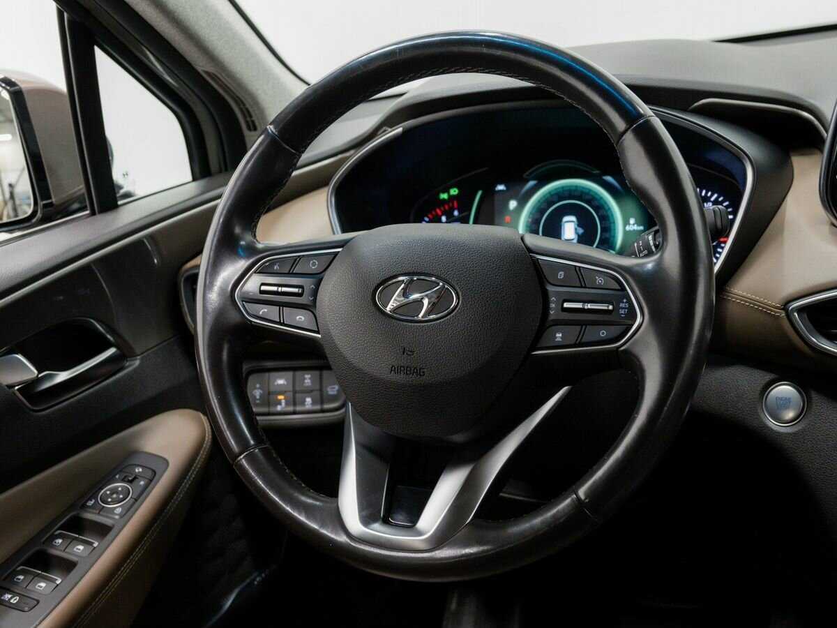 Hyundai Santa Fe 2018 года с пробегом. Фото: #11