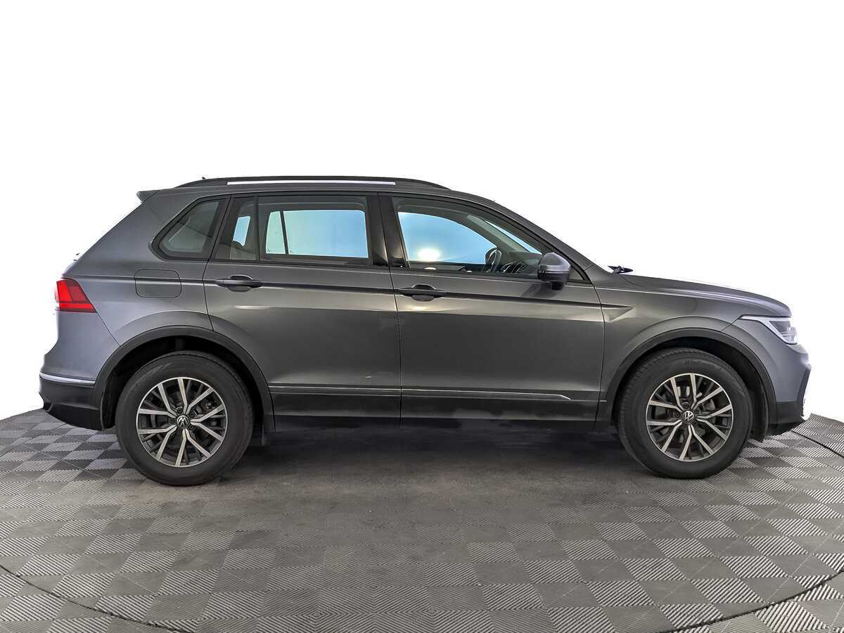 Volkswagen Tiguan 2021 года с пробегом. Фото: #3
