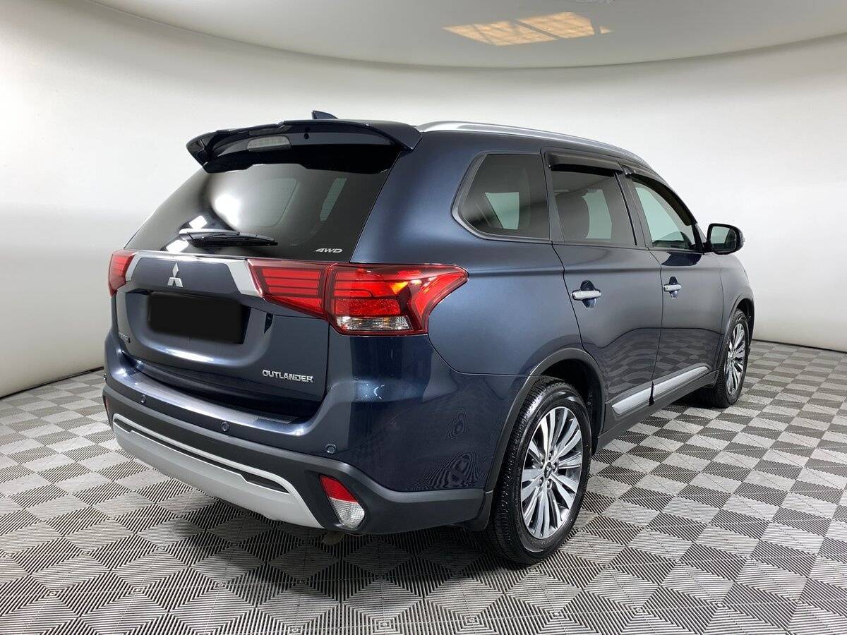 Mitsubishi Outlander 2020 года с пробегом. Фото: #4