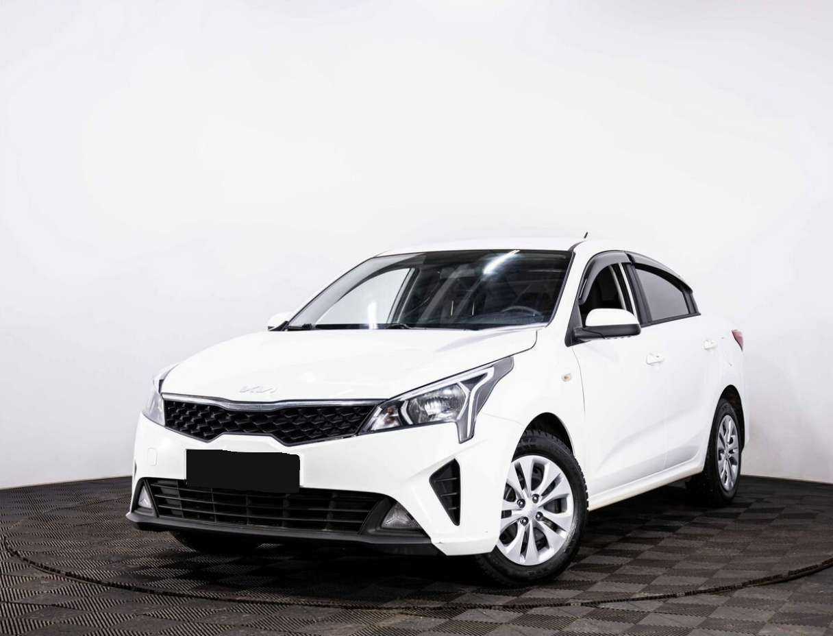 Kia Rio 2022 года с пробегом. Посмотреть фото