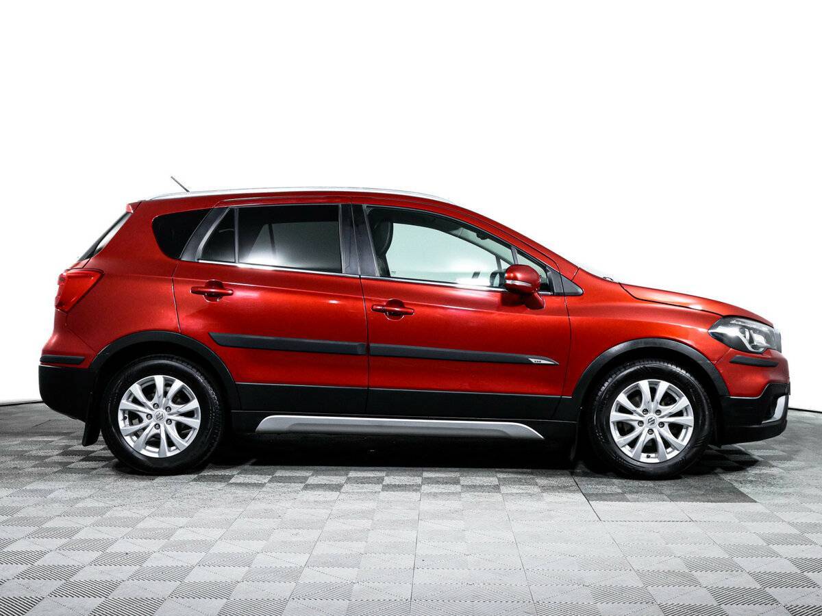 Suzuki SX4 2016 года с пробегом. Фото: #3