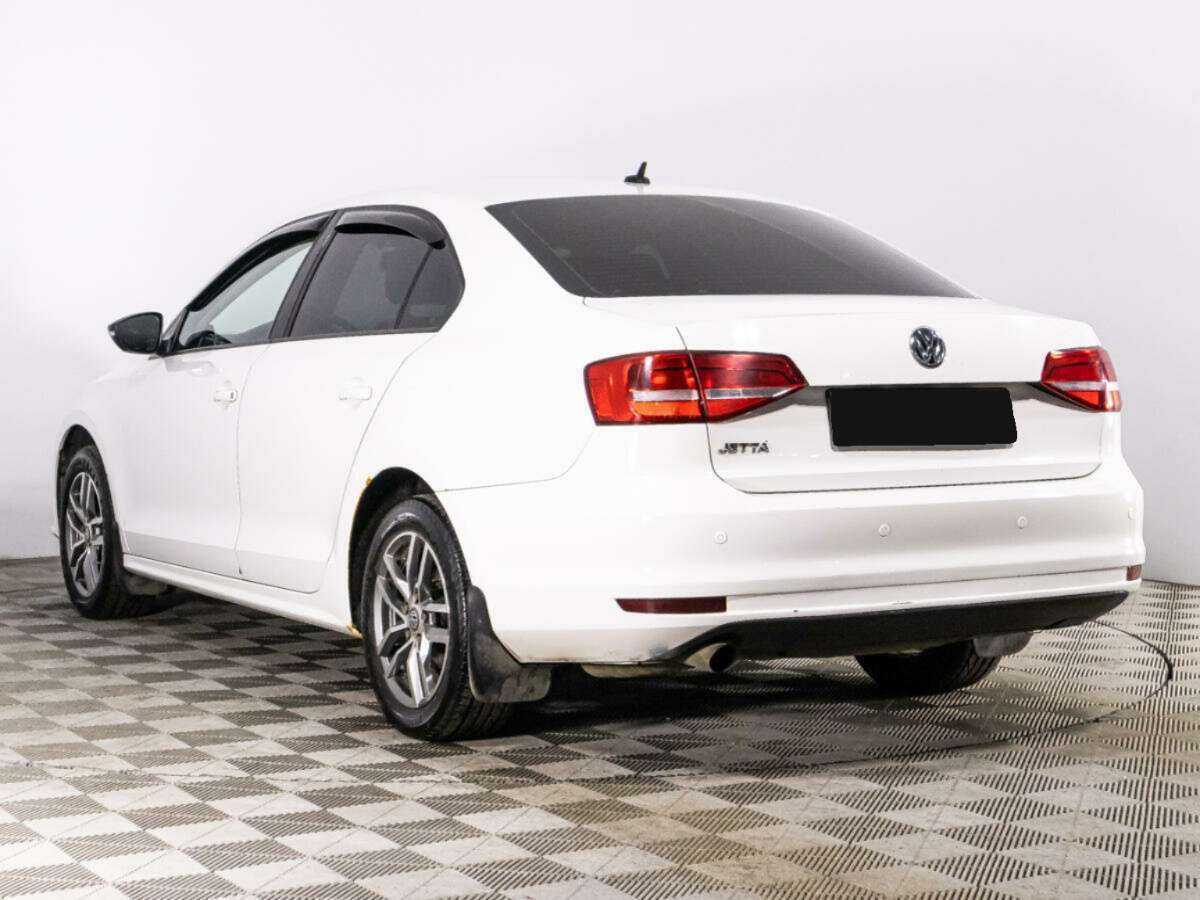 Volkswagen Jetta 2015 года с пробегом. Фото: #6