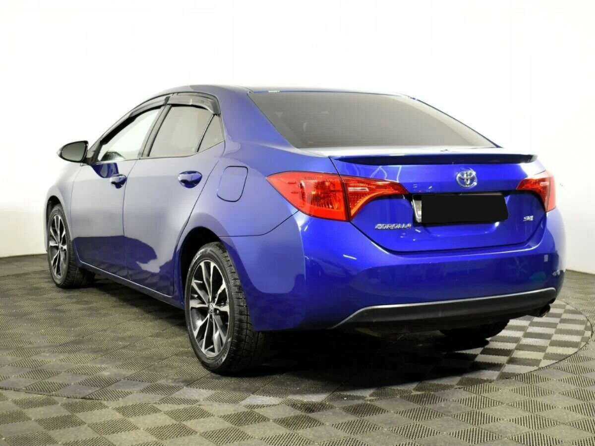 Toyota Corolla 2018 года с пробегом. Фото: #4