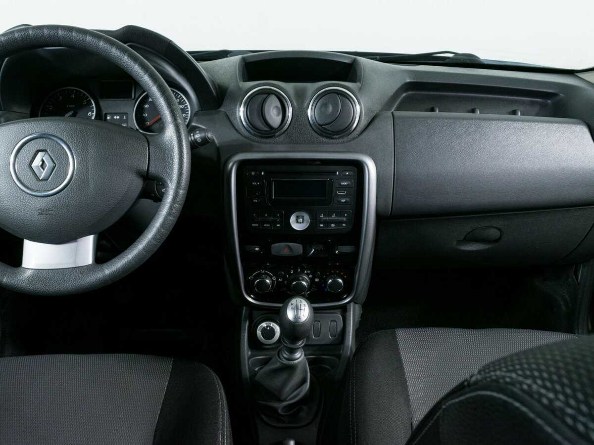 Renault Duster 2013 года с пробегом. Фото: #8