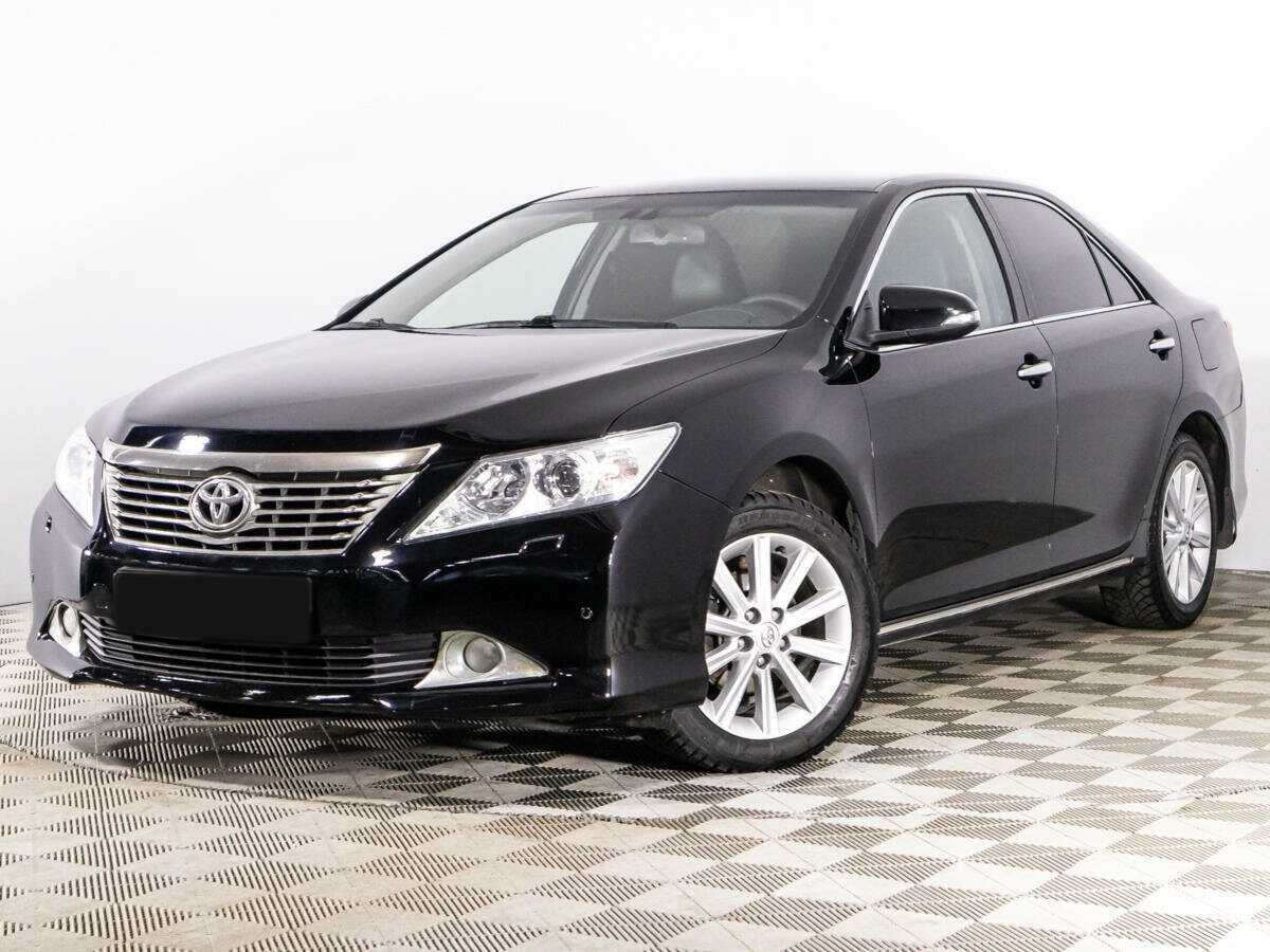Toyota Camry 2013 года с пробегом. Фото: #0