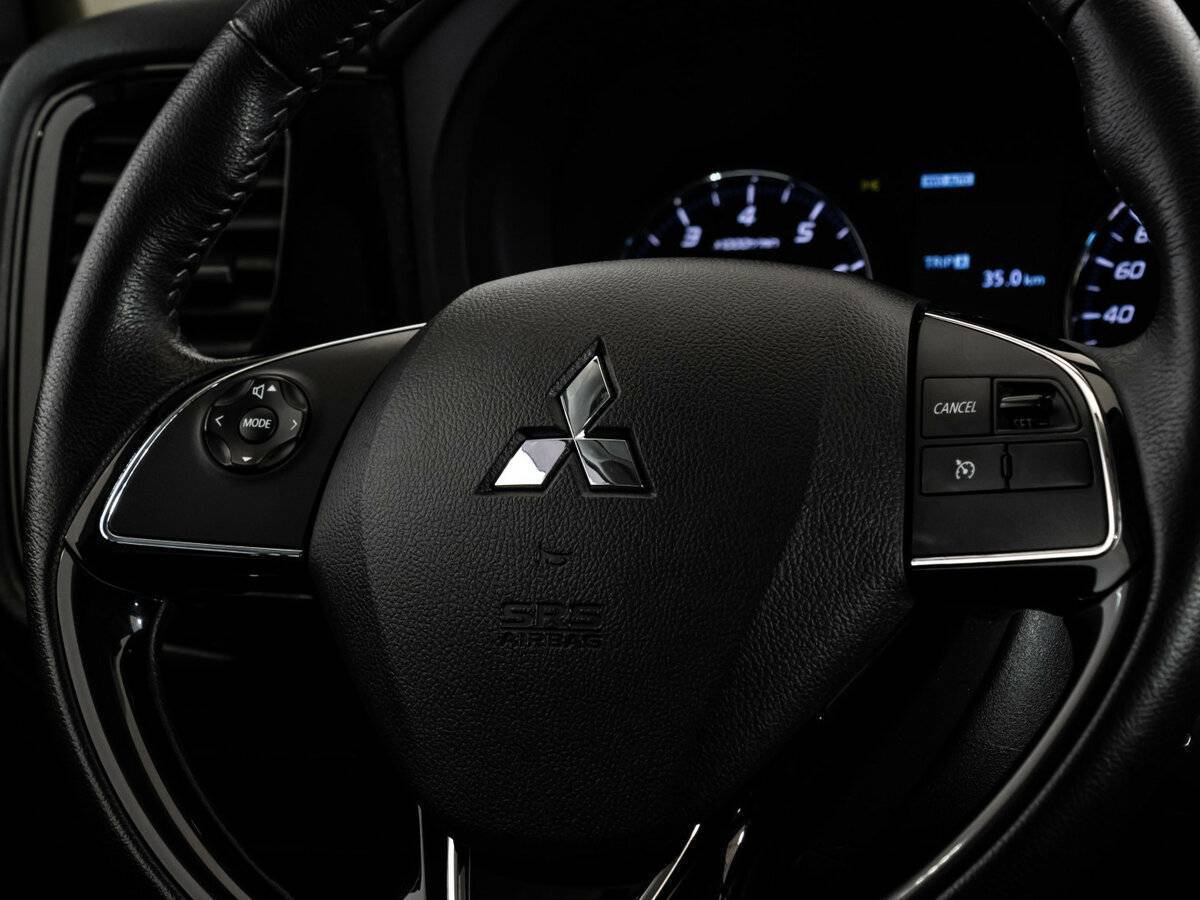 Mitsubishi Outlander 2019 года с пробегом. Фото: #9