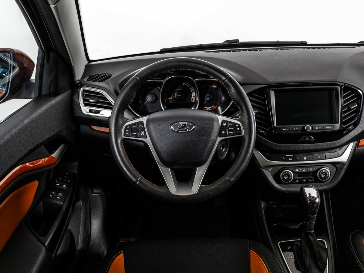 Lada (ВАЗ) Vesta 2021 года с пробегом. Фото: #8