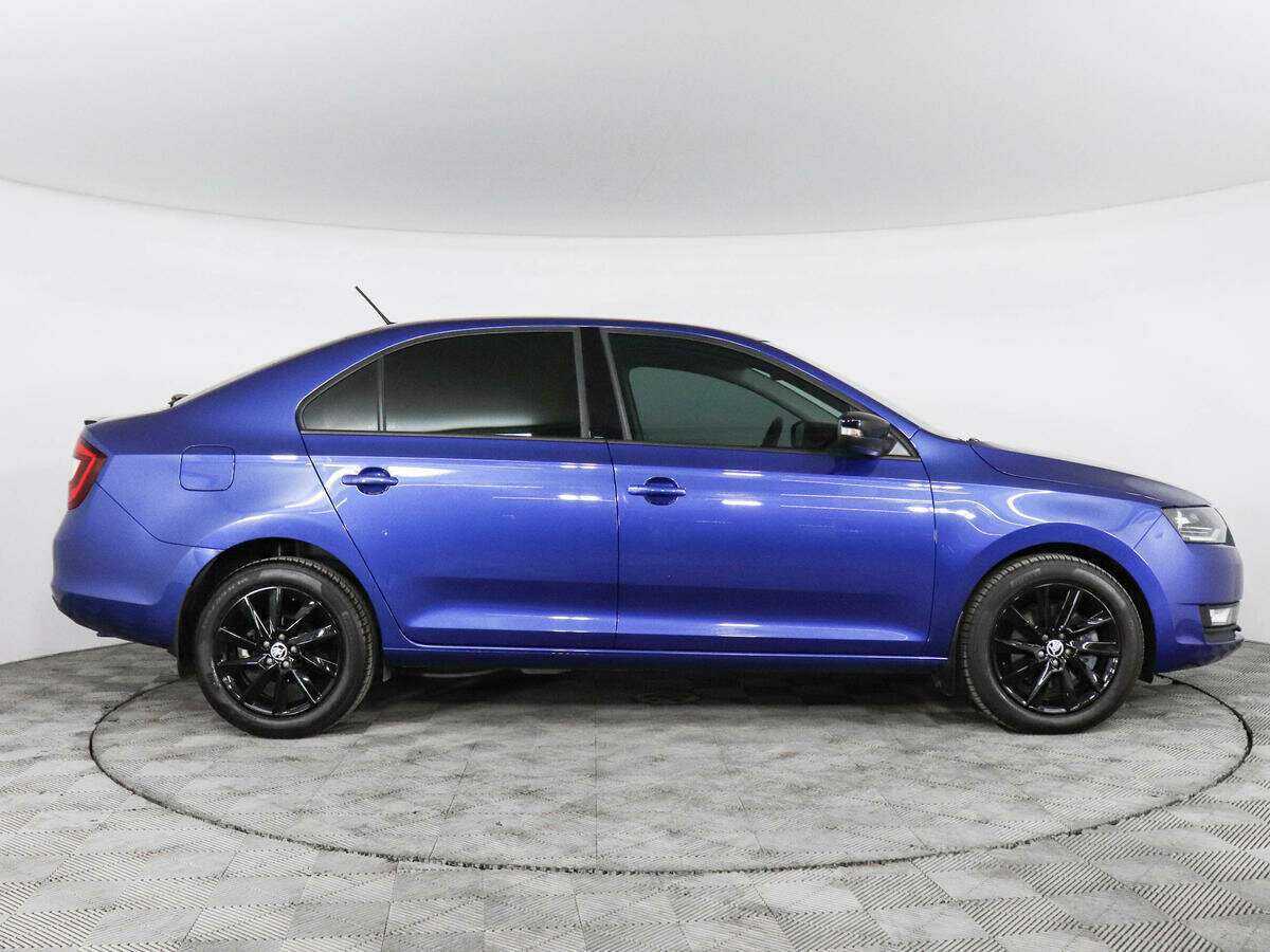 Skoda Rapid 2018 года с пробегом. Фото: #3