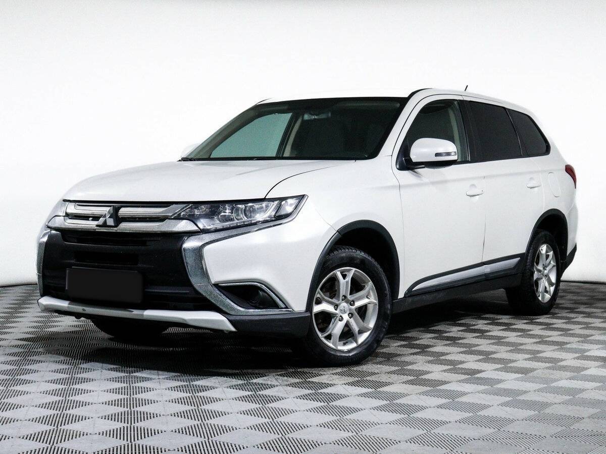 Mitsubishi Outlander 2015 года с пробегом. Фото: #0