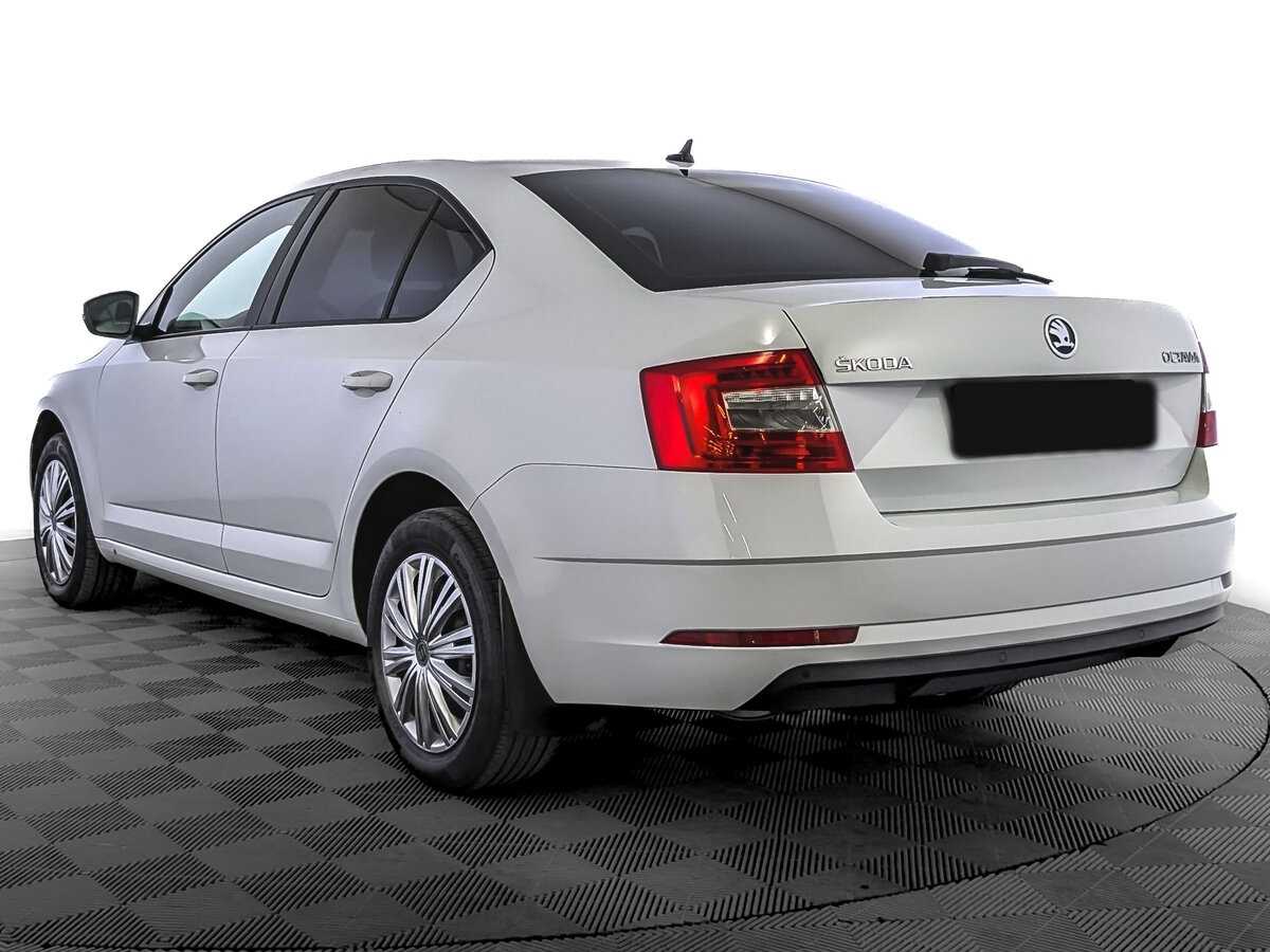 Skoda Octavia 2020 года с пробегом. Фото: #6