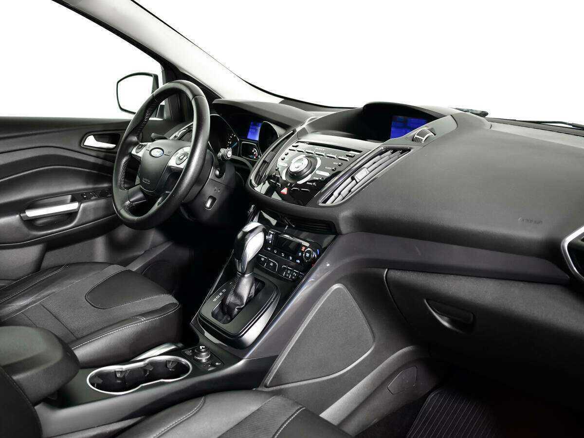 Ford Kuga 2013 года с пробегом. Фото: #8