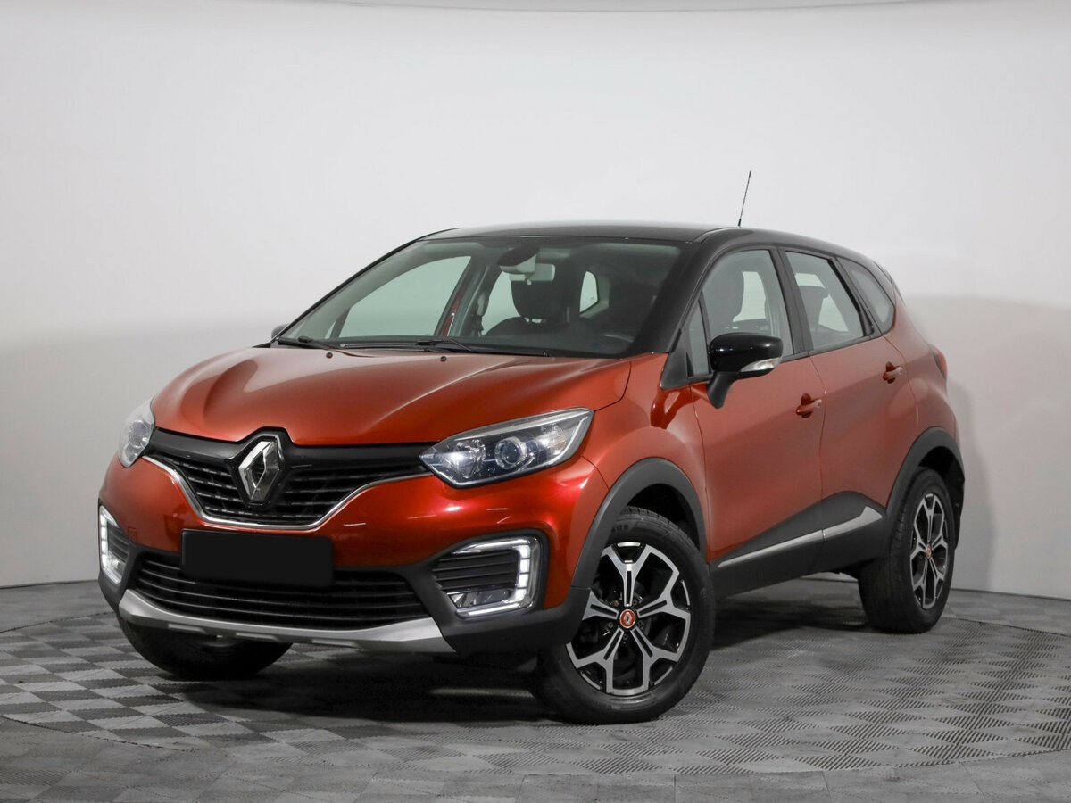 Renault Kaptur 2018 года с пробегом. Посмотреть фото
