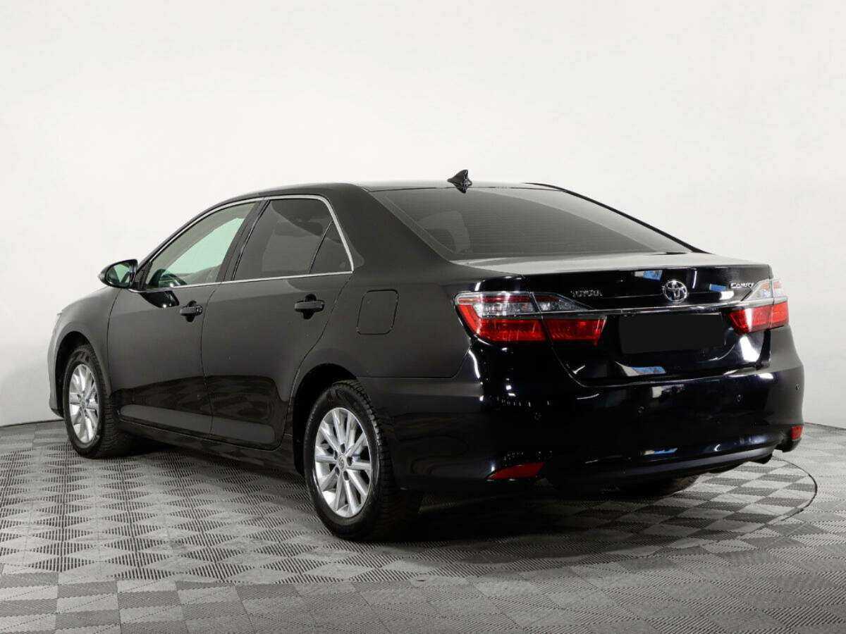 Toyota Camry 2017 года с пробегом. Фото: #6