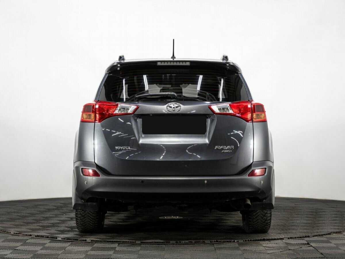 Toyota RAV4 2013 года с пробегом. Фото: #4