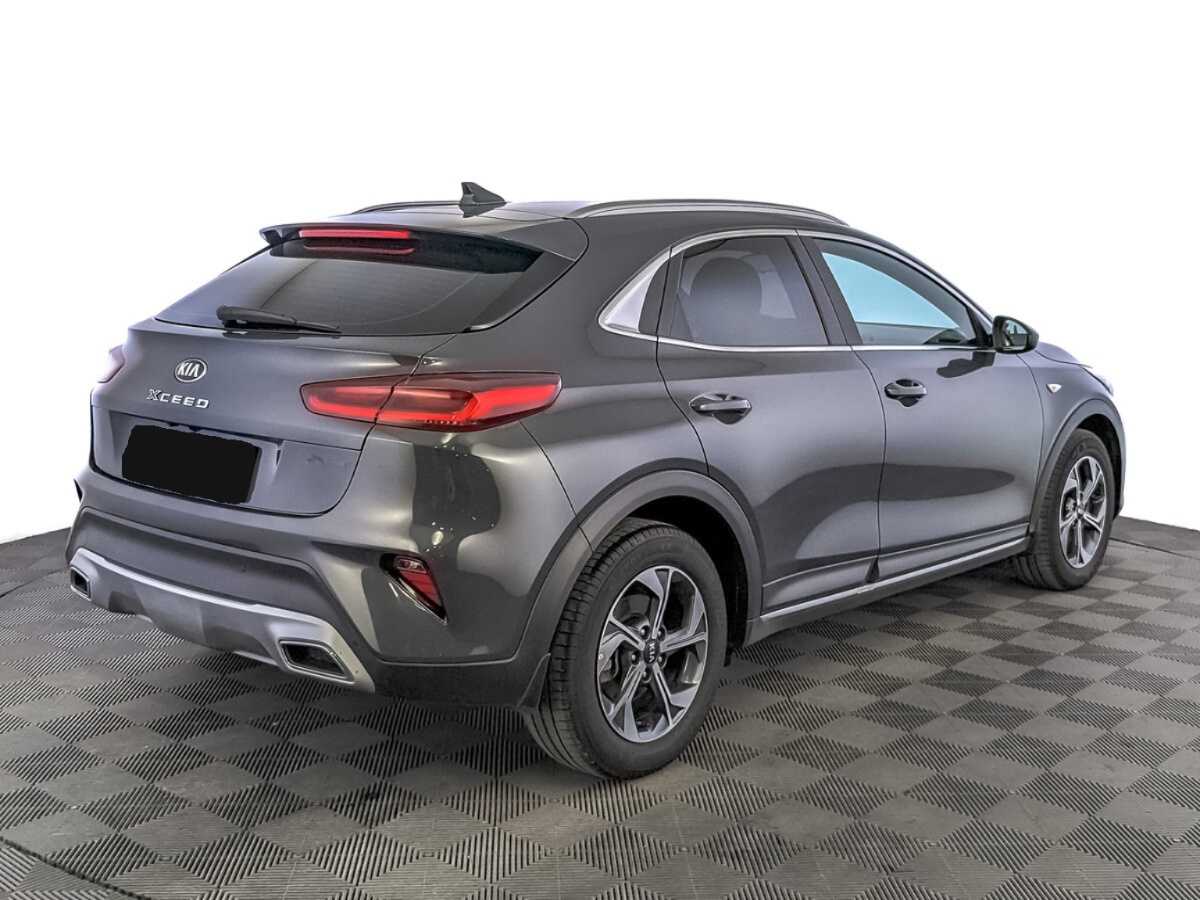 Kia XCeed 2021 года с пробегом. Фото: #4