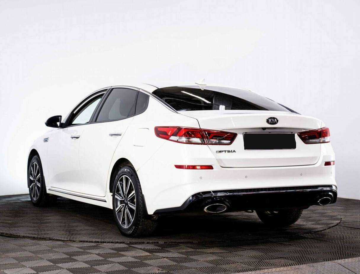 Kia Optima 2018 года с пробегом. Фото: #5