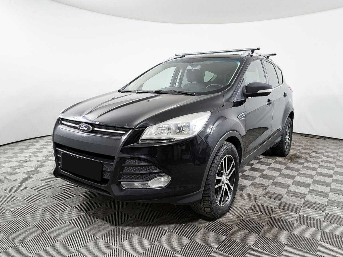 Ford Kuga 2014 года с пробегом. Посмотреть фото