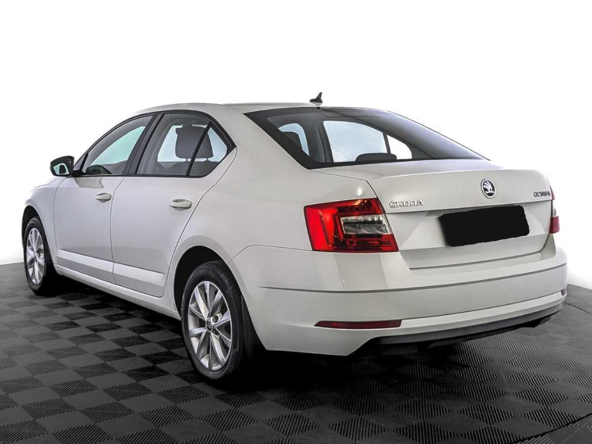 Skoda Octavia 2017 года с пробегом. Фото: #6